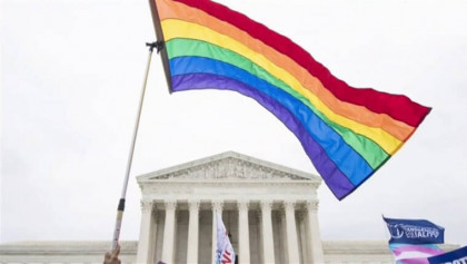 The Supreme Court ruled Monday that a landmark civil rights law protects gay and transgender workers from workplace discrimination, handing the movement for L.G.B.T. equality a stunning victory.